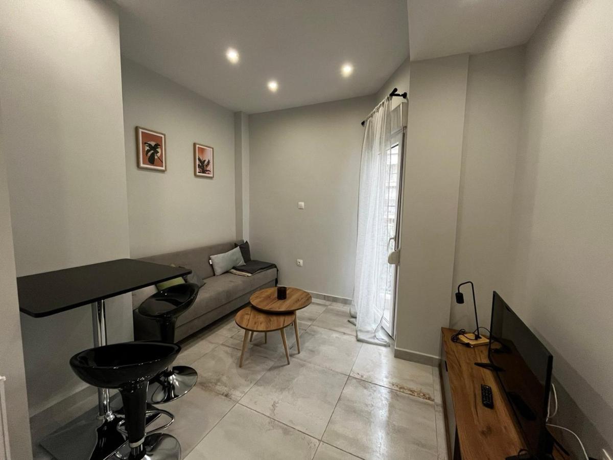 Modern Flat Ag. Dimitriou Apartment เทสซาโลนิกิ ภายนอก รูปภาพ